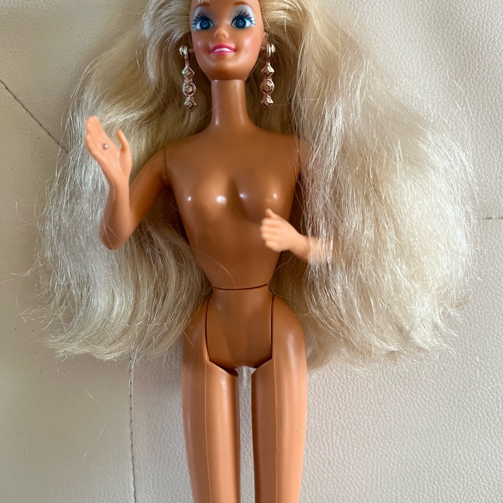 Vintage sparkle eyes barbie doll - Picture 5 of 8